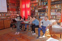 OLYMPUS DIGITAL CAMERA