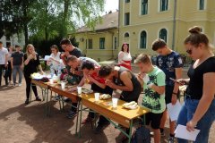 OLYMPUS DIGITAL CAMERA