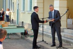 OLYMPUS DIGITAL CAMERA