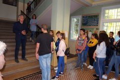 OLYMPUS DIGITAL CAMERA